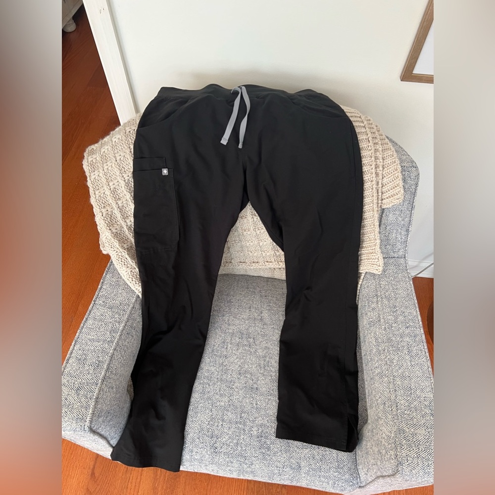 Figs scrub pants